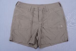 The North Face Lightweight Nylon Hiking Shorts Women's Size 8 EUC!